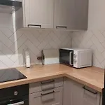 Zyczliwy Z Garazem * Varsovia