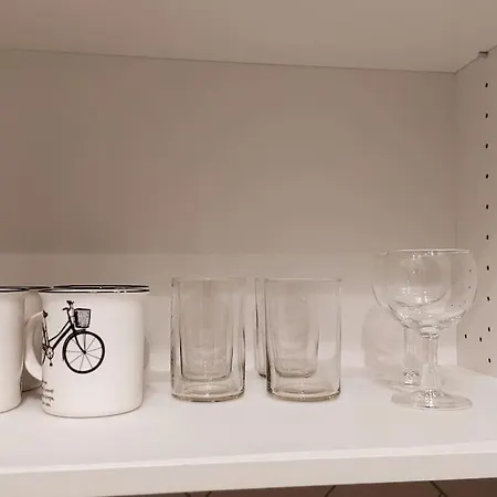 Zyczliwy Z Garazem 华沙