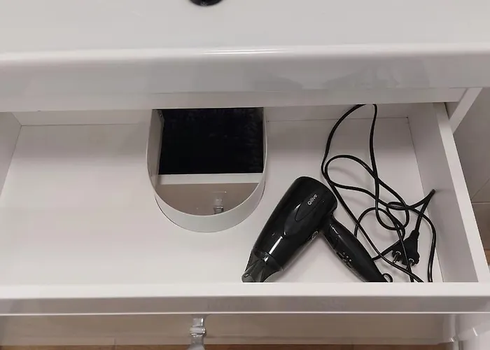 Zyczliwy Z Garazem Varsóvia