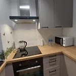 Zyczliwy Z Garazem Appartement *