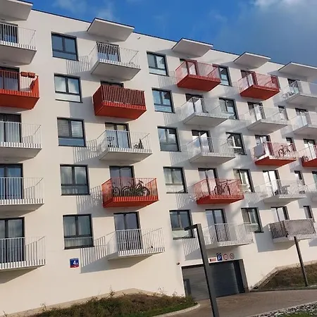 Διαμέρισμα Zyczliwy Z Garazem Βαρσοβία